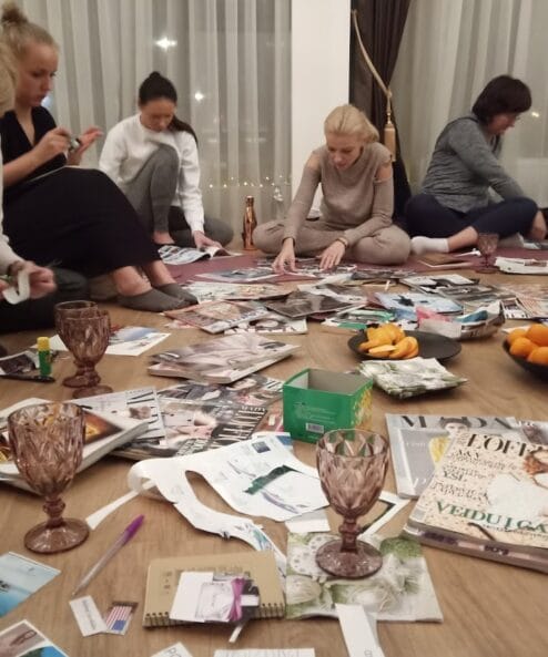 manifestaciju ir svajoniu zemelapio dirbtuves